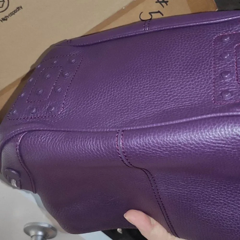 Tod's Charlotte Media Hobo Cargo Pockets Purple Leather Bag